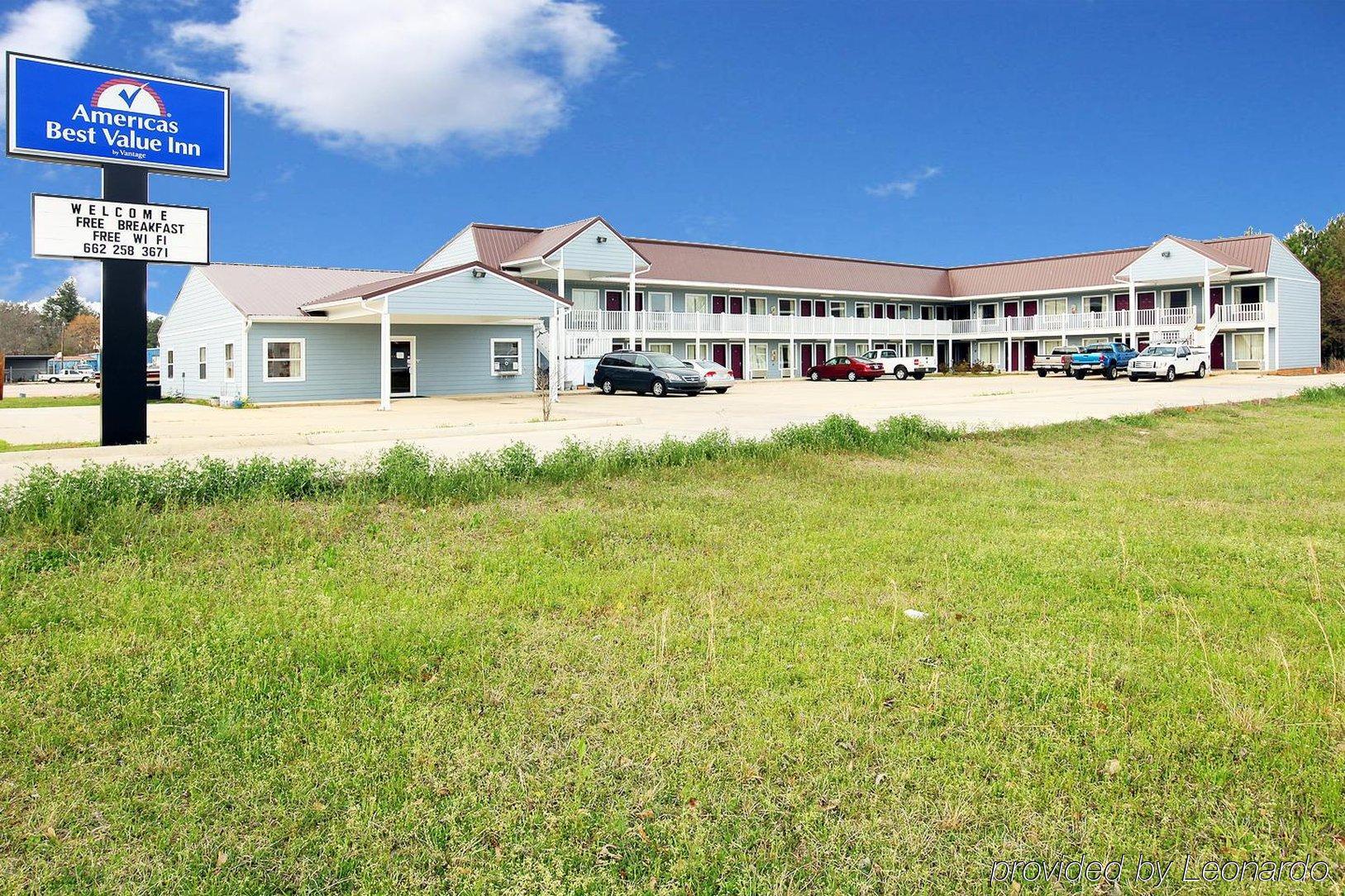 Oak Tree Inn Eupora Kültér fotó